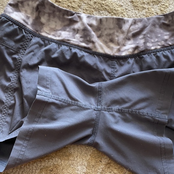 Lululemon shorts, mid rise, 4” - Picture 4 of 5